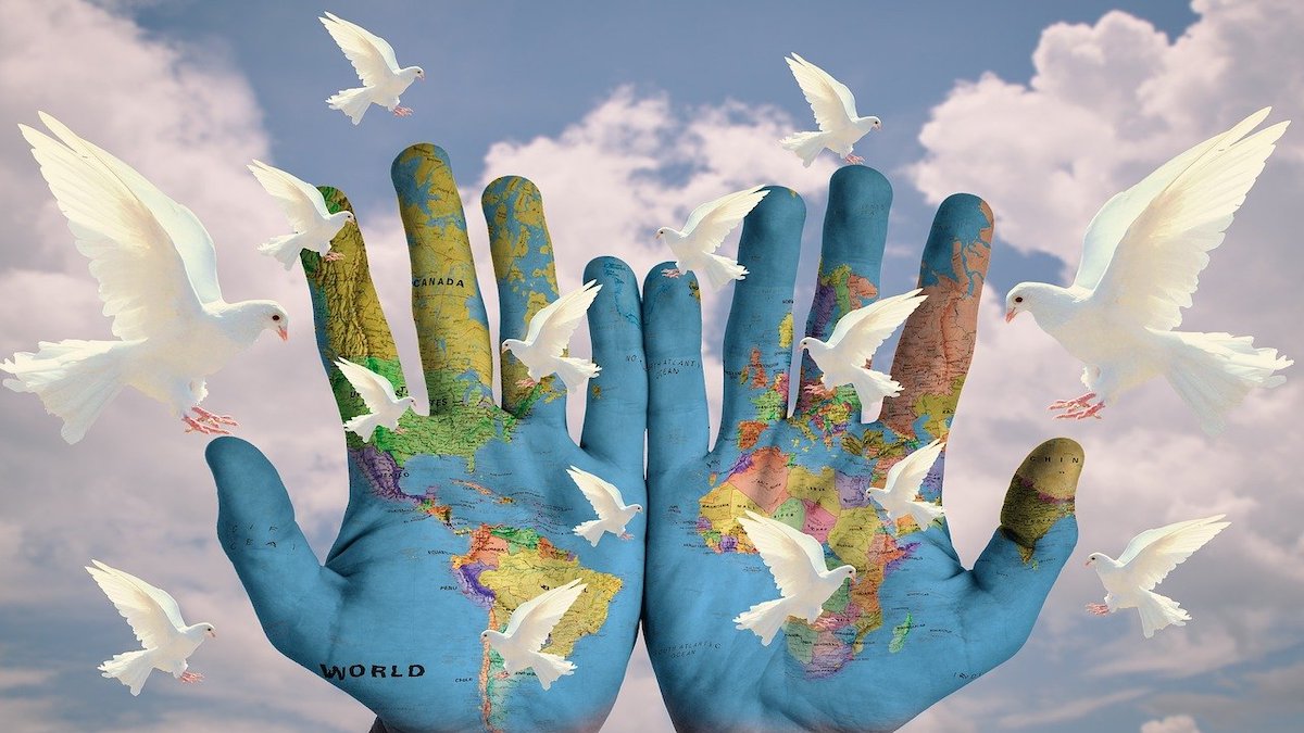 10 libri contro la guerra per educare alla pace 