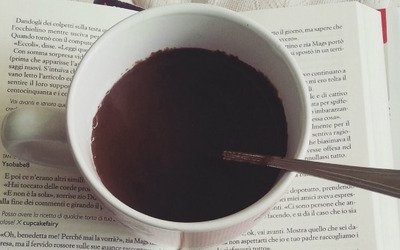 Pasqua: i libri a tema cioccolato recensiti su sololibri.live
