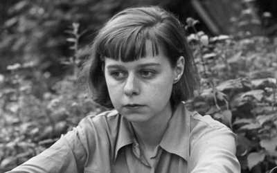 Chi era Carson McCullers, la scrittrice fragile che narrò la solitudine