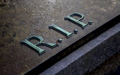 R.I.P. o RIP: cosa significa e quando viene usato