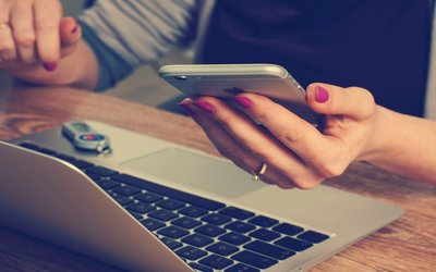 Cos'è il “ghosting”: significato e origine del termine in uso