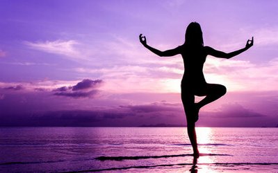 Giornata mondiale dello yoga: 5 libri da leggere per saperne di più
