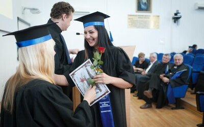 Maturità: frasi di auguri e citazioni per i diplomati