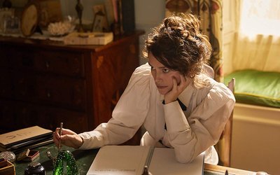 Stasera in tv Colette: trama e trailer del film sulla scrittrice francese