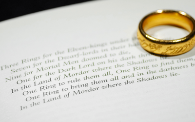 Il ruolo primario e l'origine delle lingue nelle opere di J.R.R. Tolkien